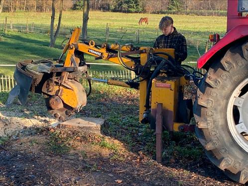 Verwijderen van stronk en bomen, hakselen van hout, Zakelijke goederen, Landbouw | Werktuigen, Ophalen