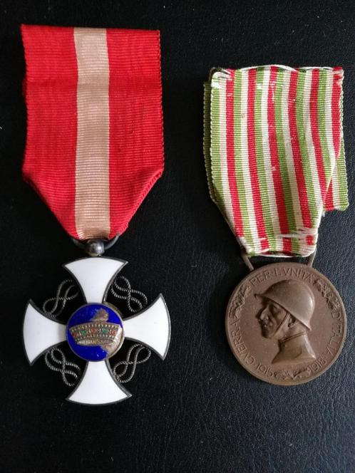 Ensemble de médailles Italie 1914-1918, Verzamelen, Militaria | Algemeen, Overige soorten, Lintje, Medaille of Wings, Ophalen of Verzenden