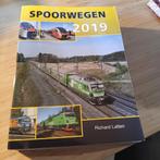 Spoorwegen 2019 Richard Latten. Vier kopen is 5de gratis., Boeken, Ophalen of Verzenden, Gelezen, Richard Latten, Trein