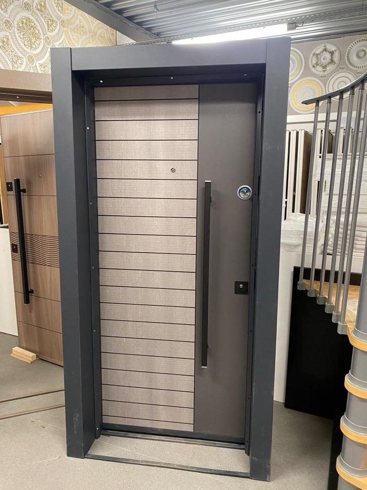 Gepantserde deur Shock prijs DIRECT UIT VOORRAAD, Doe-het-zelf en Bouw, Raamkozijnen en Schuifdeuren, Nieuw, Metaal, 150 tot 225 cm