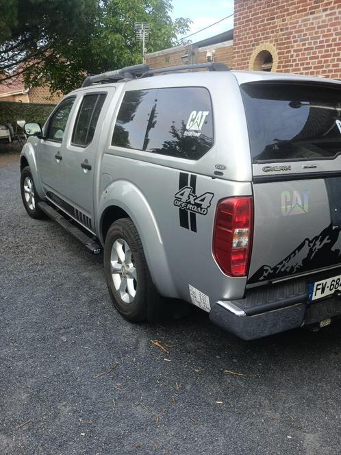 Nissan Navara D40 full option année 05/08 full option, Auto's, Nissan, Particulier, Navara double cab, 360° camera, 4x4, ABS, Achteruitrijcamera