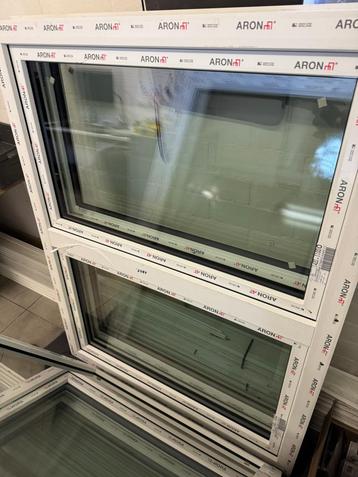 Nieuwe Kunstof kozijnen 3-dubbel glas 1420x1100 beschikbaar voor biedingen