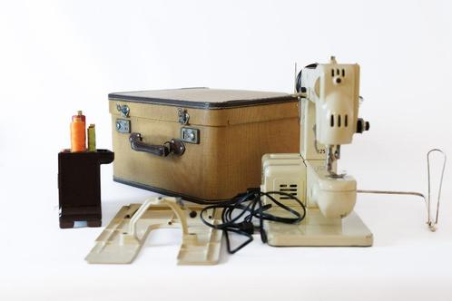 Bernina 125 Naaimachine, Hobby en Vrije tijd, Naaimachines en Toebehoren, Gebruikt, Naaimachine, Bernina, Ophalen