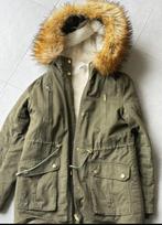 Parka jas zo goed als nieuw., Ophalen, Lola & Liza, Maat 42/44 (L), Zo goed als nieuw