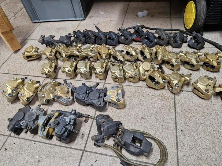 Groot lot brembo remklauwen, Fietsen en Brommers, Brommeronderdelen | Algemeen, Ophalen