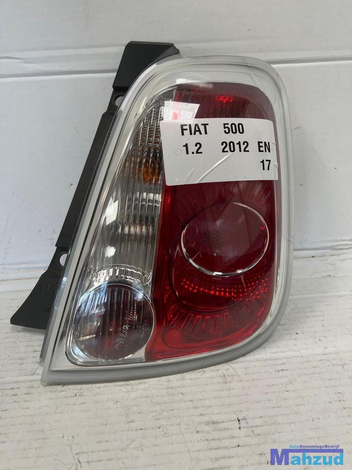 FIAT 500 rechts achterlicht UK ENGELS 2007+, Autos : Pièces & Accessoires, Éclairage, Fiat, Utilisé, Enlèvement ou Envoi