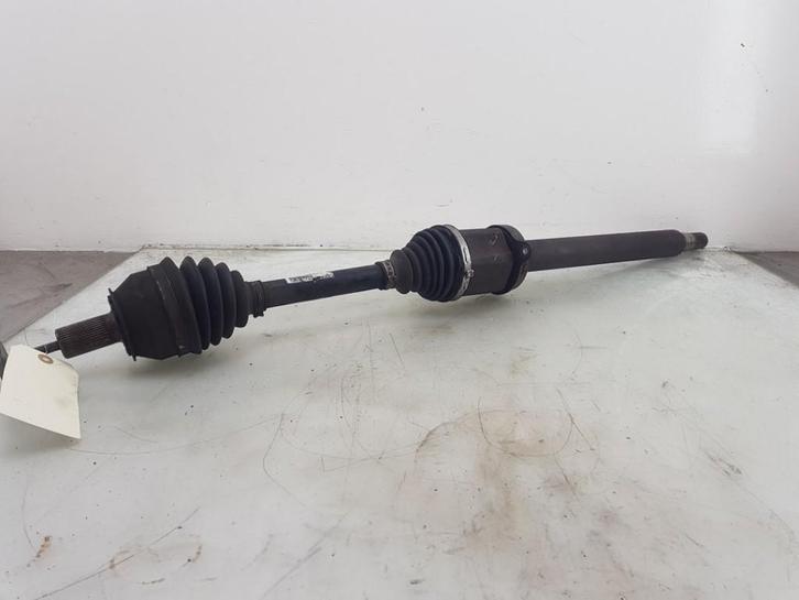 AANDRIJFAS RECHTS VOOR Volvo V60 I (FW / GW), Auto-onderdelen, Remmen en Aandrijving, Volvo, Gebruikt