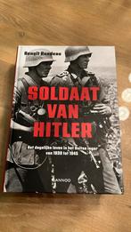 Benoït Rondeau - Soldaat van Hitler, Tweede Wereldoorlog, Ophalen of Verzenden, Zo goed als nieuw, Benoït Rondeau