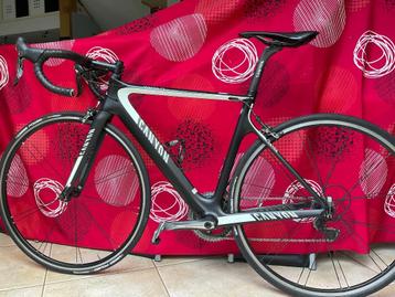 Vélo de route Canyon Aeroad Cf - état impeccable  beschikbaar voor biedingen