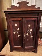 Chambre de poupée armoire et lit en bois, Kinderen en Baby's, Speelgoed | Poppen, Ophalen of Verzenden, Gebruikt, Overige typen
