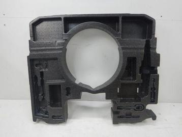 Audi Q3 83A Schuim 83A012109E beschikbaar voor biedingen