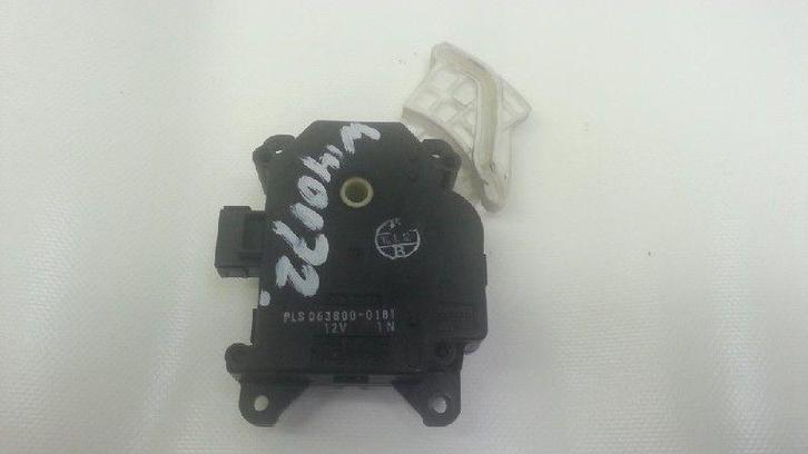 KACHELSTELMOTOR Toyota RAV4 (A2) (|0638000181|), Auto-onderdelen, Airco en Verwarming, Toyota, Gebruikt