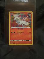 Reshiram amazing rare #017 pokemon Shining Fates, Hobby en Vrije tijd, Verzamelkaartspellen | Pokémon, Ophalen, Zo goed als nieuw