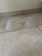 Glazen lampenkapjes in melkglas, Huis en Inrichting, Lampen | Lampenkappen, Ophalen, Zo goed als nieuw