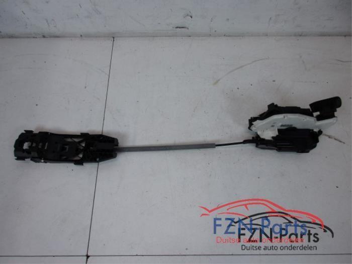 Portiergreep 4Deurs links-achter Volkswagen Golf (22739055), Auto-onderdelen, Carrosserie, Deur, Links, Gebruikt, Ophalen