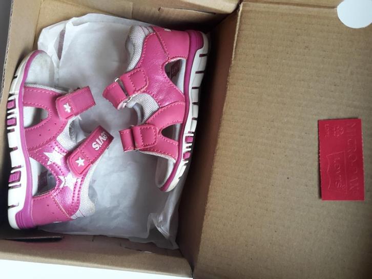 Levi’s babysandalen met velcro, maat 20, roze, prima staat, Kinderen en Baby's, Babykleding | Schoentjes en Sokjes, Gebruikt, Meisje