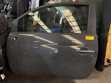 Portier 2Deurs links van een Fiat 500 (735A) beschikbaar voor biedingen