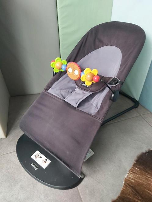 BabyBjorn Wipstoel met speeltje, Enfants & Bébés, Relax bébé, Utilisé, Chaise rebondissante, Enlèvement ou Envoi