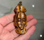 1930 hanger amulet Congo Afrika Lega Bot Been + Certificaat, Ophalen of Verzenden