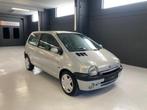 RENAULT TWINGO **VERSION TINTIN ** COLLECTOR, Berline, Achat, 60 kW, 1149 cm³