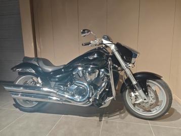 Suzuki M1800R met 7700km !! beschikbaar voor biedingen