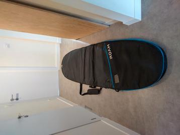 Roam Tech plus Boardbag - 8"  beschikbaar voor biedingen