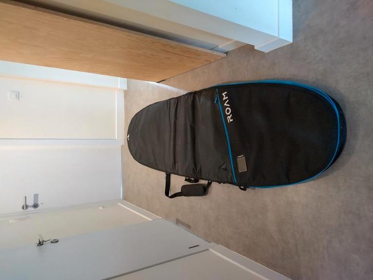 Roam Tech plus Boardbag - 8", Watersport en Boten, Golfsurfen, Zo goed als nieuw, Ophalen