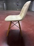 4 witte stoelen, Huis en Inrichting, Ophalen, Zo goed als nieuw