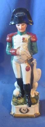 jolie statue en porcelaine de napoleon, Enlèvement ou Envoi