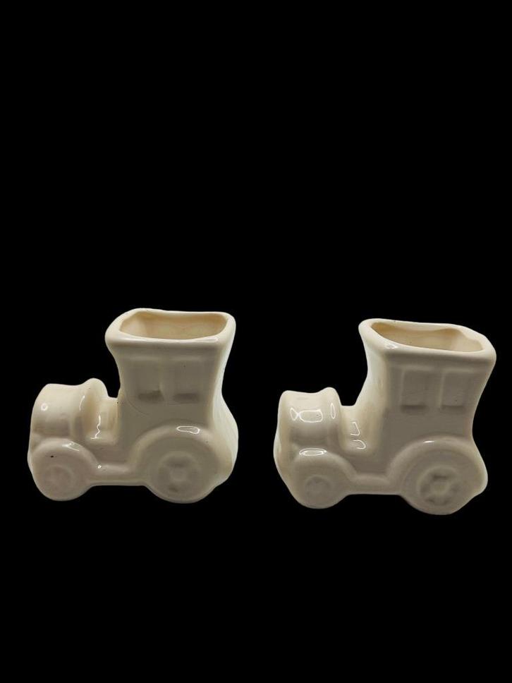 Oude porseleinen voertuigen, Antiek en Kunst, Antiek | Porselein, Ophalen of Verzenden