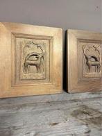 2 Houten (wand)decoratie met hert/ree., Ophalen, Zo goed als nieuw