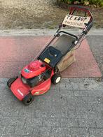Zelf treker honda benzine, Tuin en Terras, Grasmaaiers, Ophalen, Zo goed als nieuw