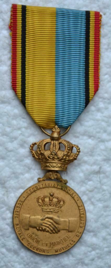 Medaille, Soc. Royale Secours Mutueles Retraite, Reconnais., Verzamelen, Militaria | Algemeen, Overige soorten, Lintje, Medaille of Wings