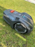 Husqvarna robotmaaier met installatiekit, Ophalen of Verzenden, Zo goed als nieuw