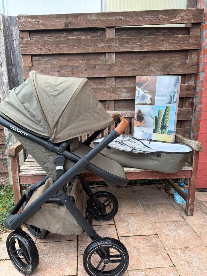 Dubatti kinderwagen, Kinderen en Baby's, Kinderwagens en Combinaties, Gebruikt, Kinderwagen, Overige merken, Luchtbanden, Verstelbare duwstang