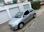 Opel Corsa1.0cc essence/airco/2005/135.000km très bonne état, Auto's, Opel, Stof, Particulier, 1000 cc, Zilver of Grijs