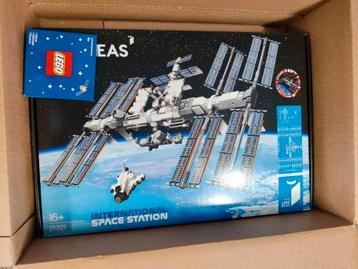 Lego International space station 21321 + patch