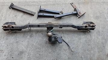 Trekhaak 3 serie E30 type II 71601134396 1134396 beschikbaar voor biedingen