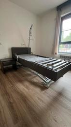Elektronisch verstelbaar bed, Huis en Inrichting, Slaapkamer | Slaapbanken, Ophalen, 90 cm, Eenpersoons, Zo goed als nieuw