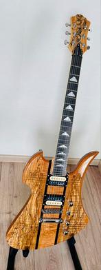 BC Rich Mockingbird Exotic Classic + accessories, Comme neuf, Autres marques, Solid body, Avec ampli