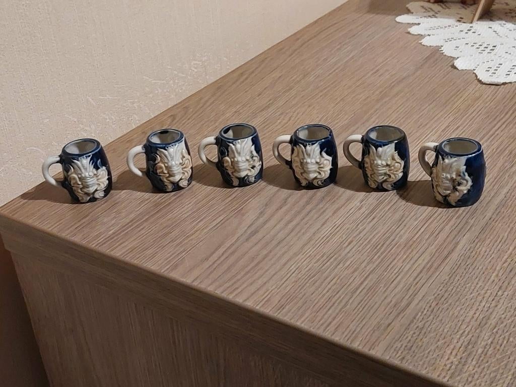 6 Miniatuur bierkruikjes, Ophalen of Verzenden