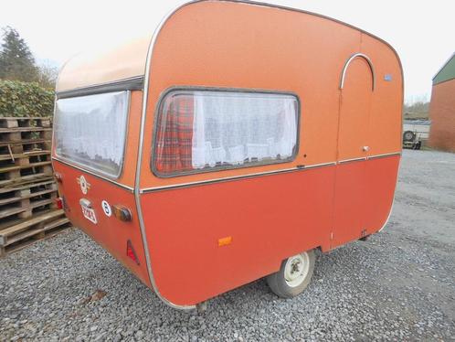 Caravan DE REU model ISBA.S, Caravans en Kamperen, Caravans, Particulier, tot en met 3, 500 - 750 kg, Standaardzit, Dwarsbed, tot 4 meter