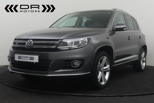 Volkswagen Tiguan LEDER - TOPSTAAT, Auto's, Volkswagen, Tiguan, ABS, Airbags, Bluetooth, Boordcomputer, Centrale vergrendeling