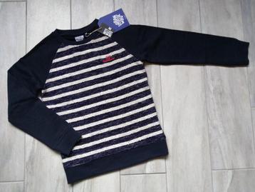 ★ M128 - Trui beschikbaar voor biedingen