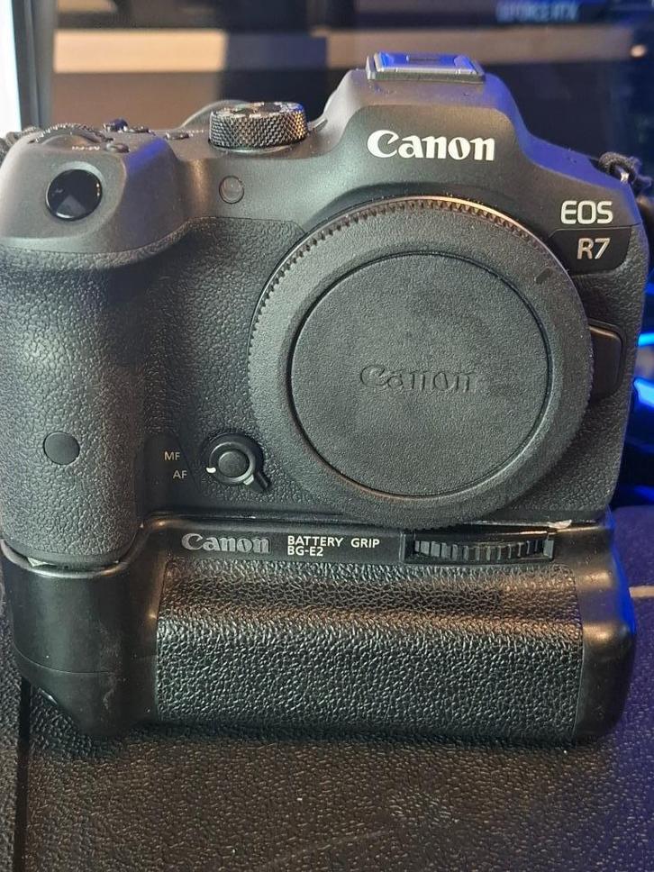 Canon R7 met lenzen, Audio, Tv en Foto, Fotocamera's Digitaal, Zo goed als nieuw, Spiegelreflex, Canon, 8 keer of meer, Ophalen of Verzenden