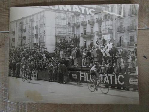 foto en oude krantenknipsels wielrennen, Sport en Fitness, Wielrennen, Gebruikt, Overige typen, Ophalen of Verzenden