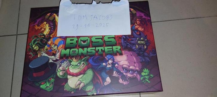 Super boss monster big box kickstarter + extras, Hobby en Vrije tijd, Gezelschapsspellen | Bordspellen, Ophalen of Verzenden