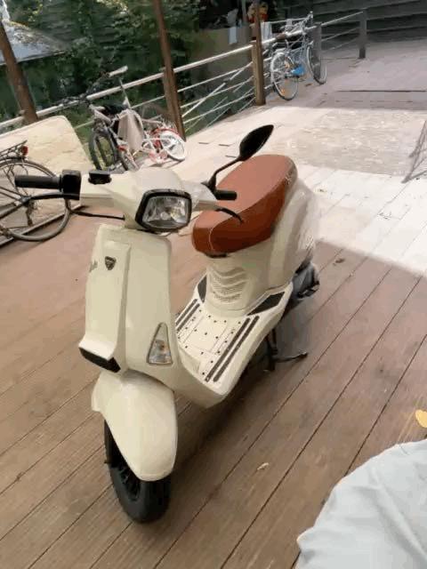 Neco lolla 50cc a klasse, Fietsen en Brommers, Brommeronderdelen | Scooters, Zo goed als nieuw, Ophalen