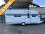 Hobby De Luxe 495 WFB 2024 BLACKLINE ACTIE!, Caravans en Kamperen, Caravans, Treinzit, Bedrijf, Hordeur, 1250 - 1500 kg