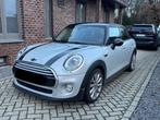 Mini cooper 1.5i (136pk) bwj 2015, Auto's, Handgeschakeld, Particulier, Cooper, Zilver of Grijs